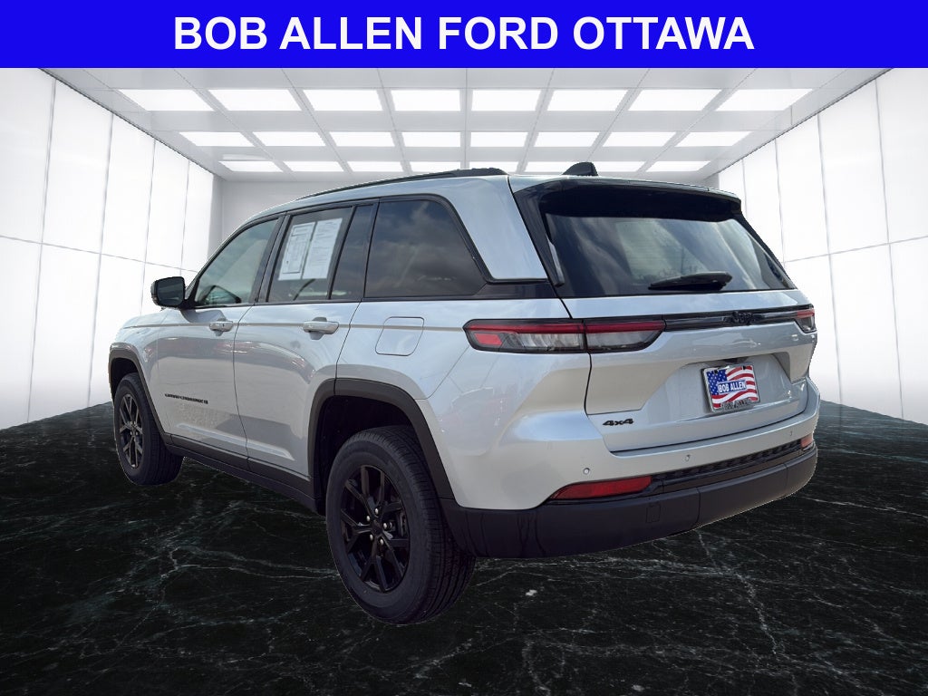 2025 Jeep Grand Cherokee Altitude