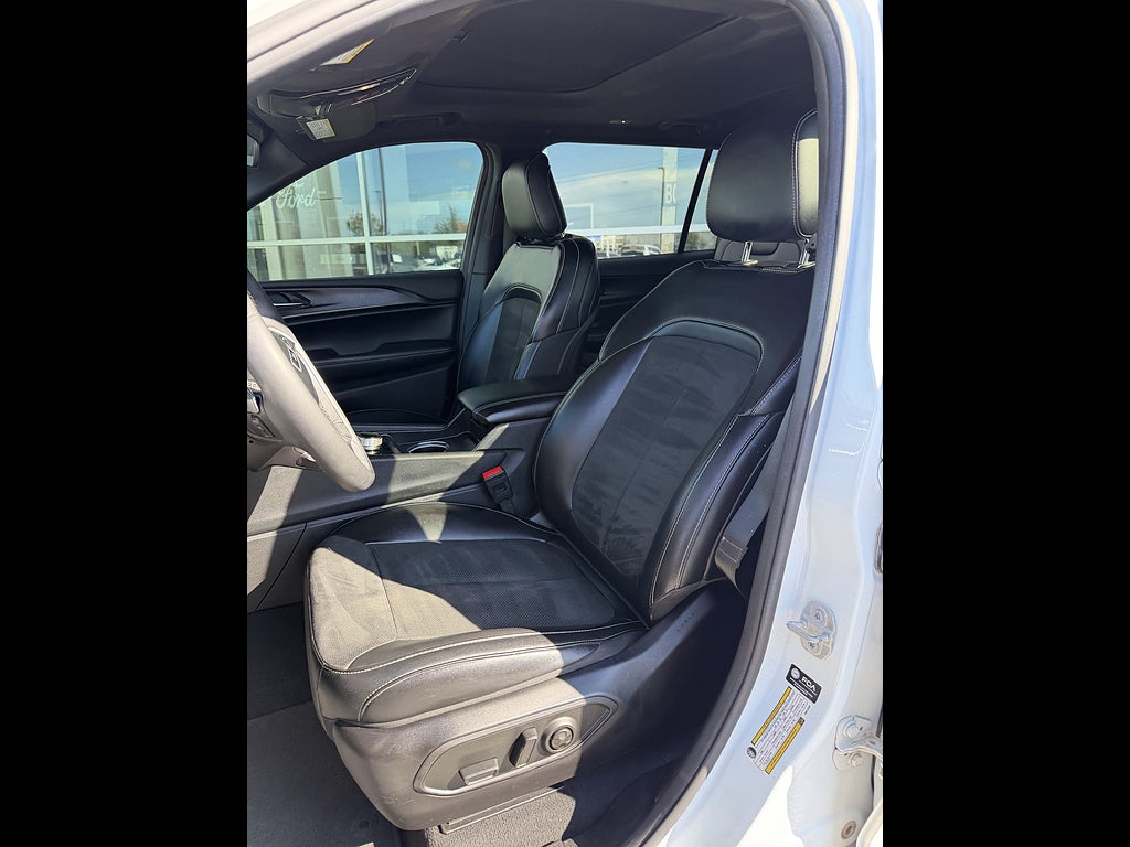2024 Jeep Grand Cherokee L Altitude X