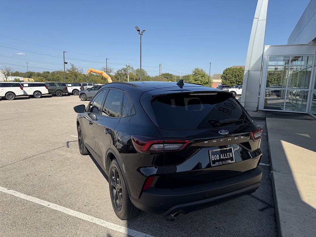 2025 Ford Escape ST-Line