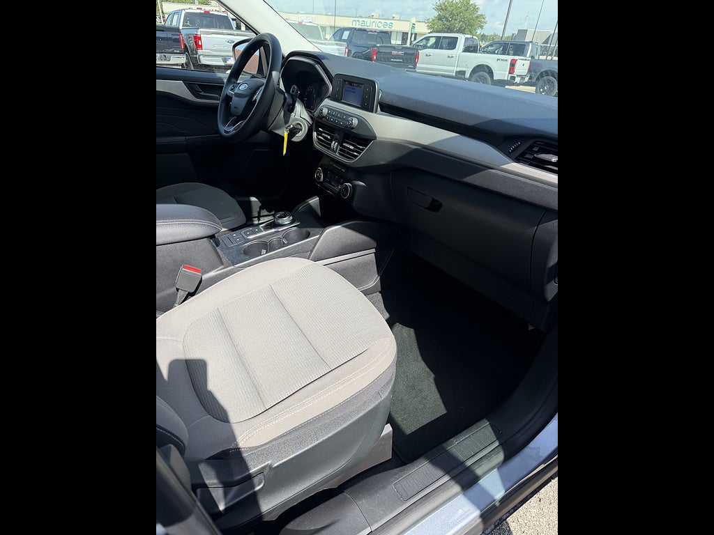 2022 Ford Escape S