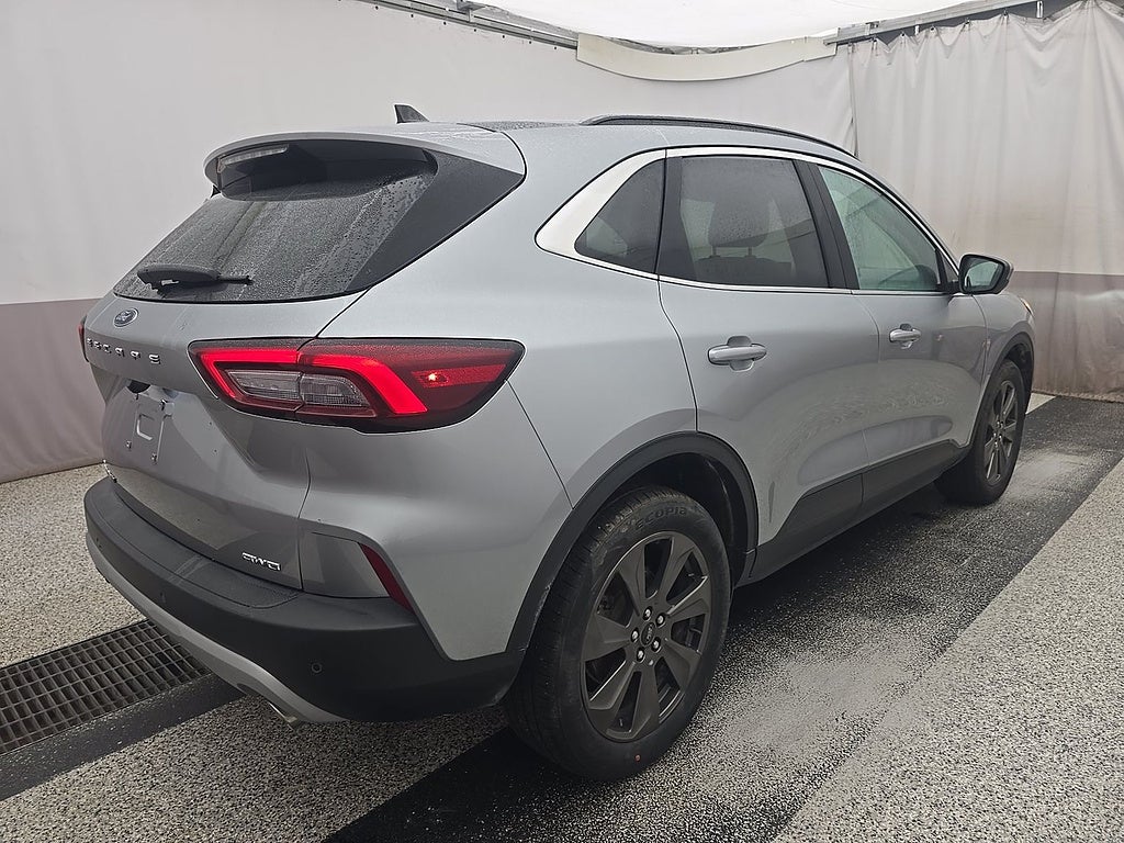 2024 Ford Escape Platinum