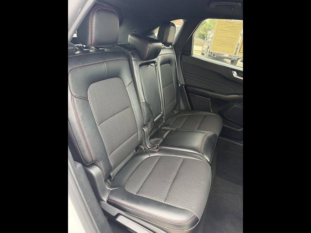 2024 Ford Escape ST-Line Select