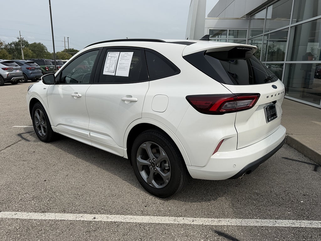 2024 Ford Escape ST-Line Select