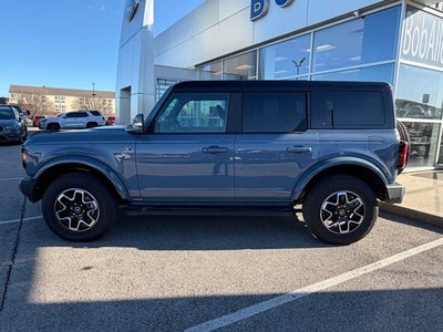 2024 Ford Bronco Outer Banks