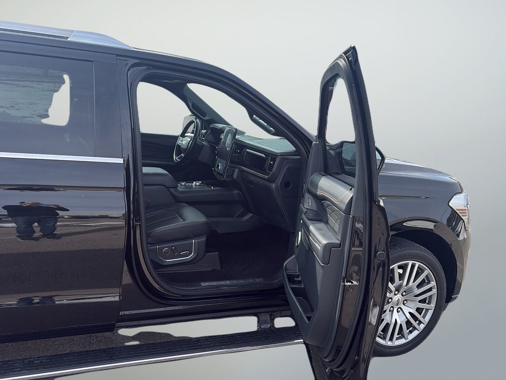 2022 Ford Expedition Max Platinum