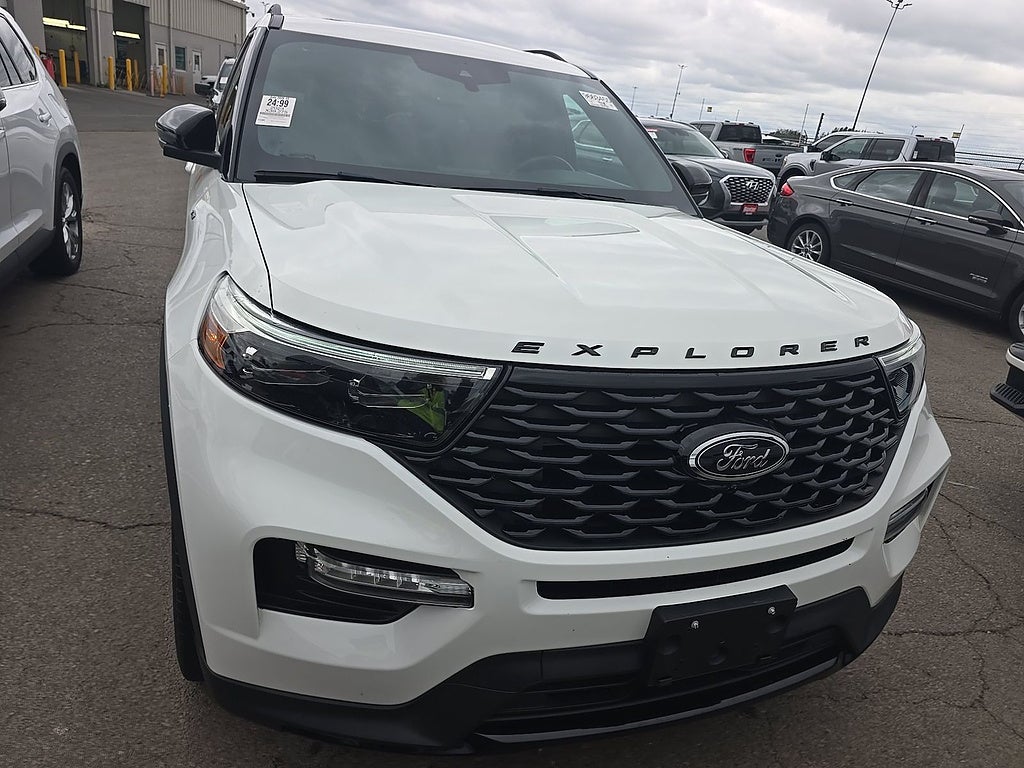 2023 Ford Explorer ST-Line