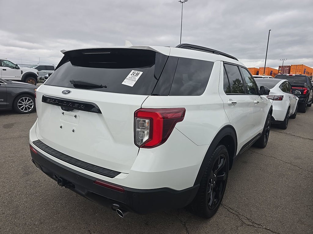 2023 Ford Explorer ST-Line