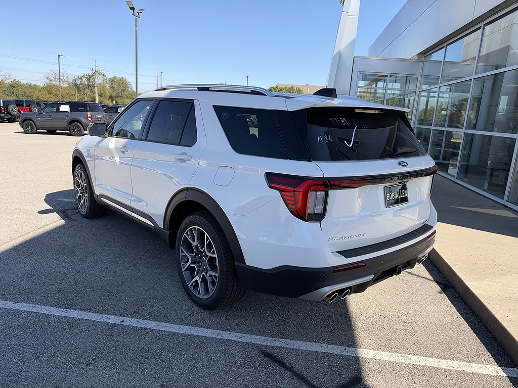 2027 Ford Explorer Platinum