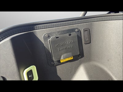 2023 Ford F-150 Lightning XLT