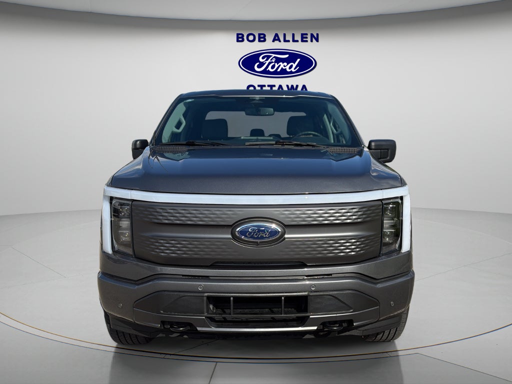 2023 Ford F-150 Lightning XLT