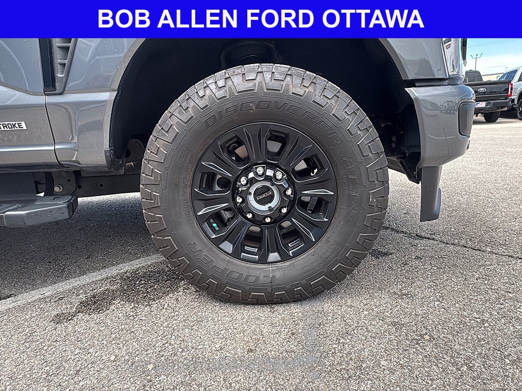 2025 Ford Super Duty F-350 SRW Lariat