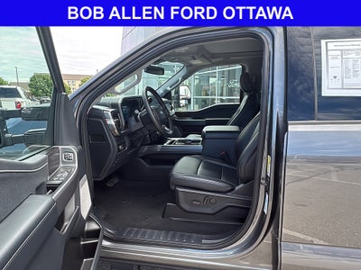 2025 Ford Super Duty F-350 SRW Lariat