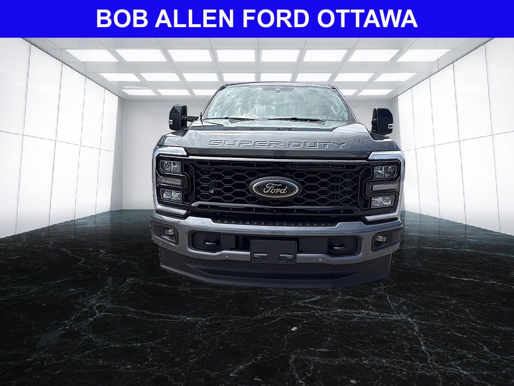 2025 Ford Super Duty F-350 SRW Lariat