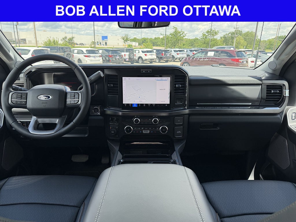 2026 Ford Super Duty F-350 DRW LARIAT