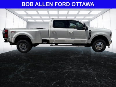 2026 Ford Super Duty F-350 DRW LARIAT