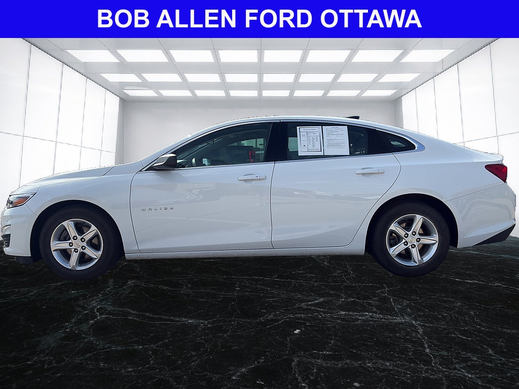 2022 Chevrolet Malibu LS