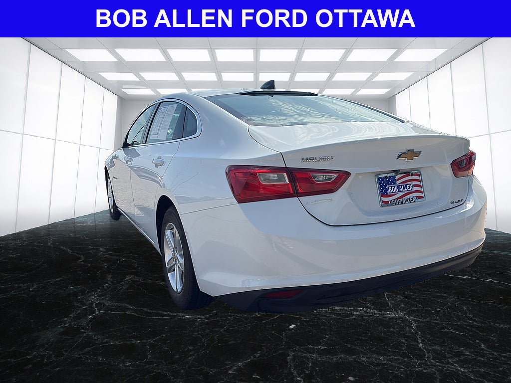 2022 Chevrolet Malibu LS
