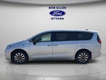 2024 Chrysler Pacifica Select