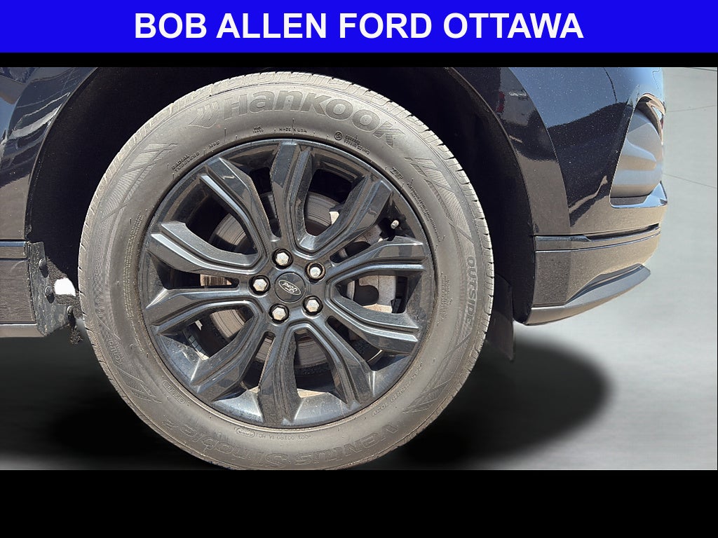 2023 Ford Edge SE
