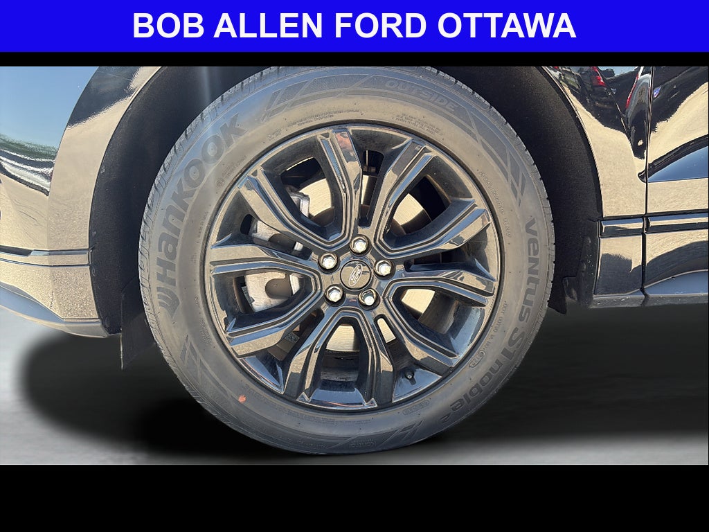 2023 Ford Edge SE