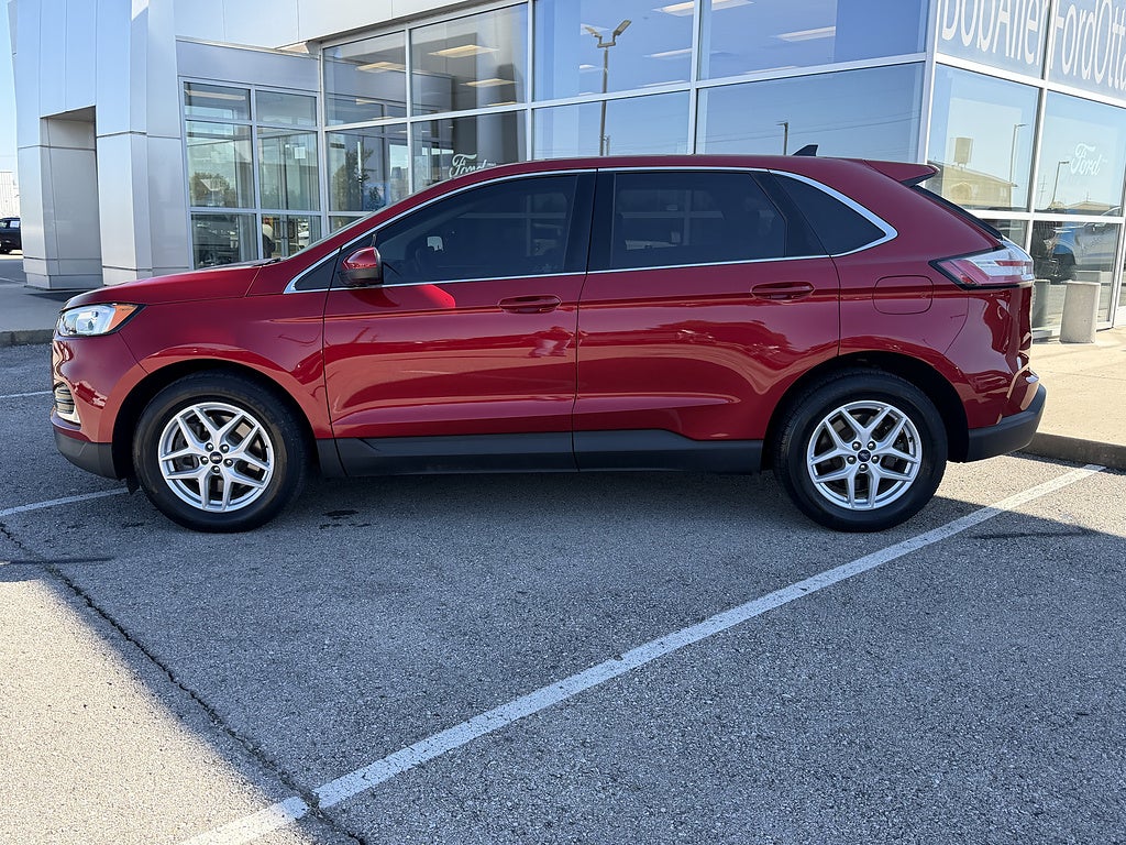 2021 Ford Edge