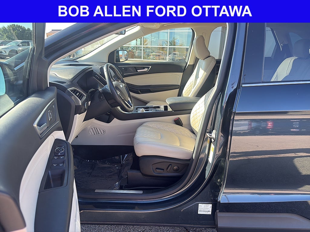 2023 Ford Edge Titanium