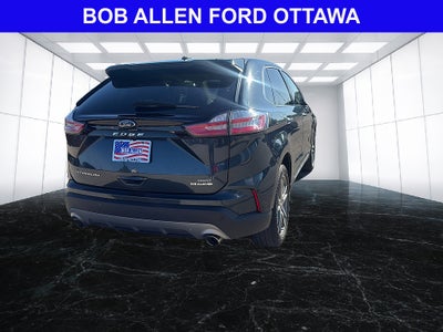 2023 Ford Edge Titanium