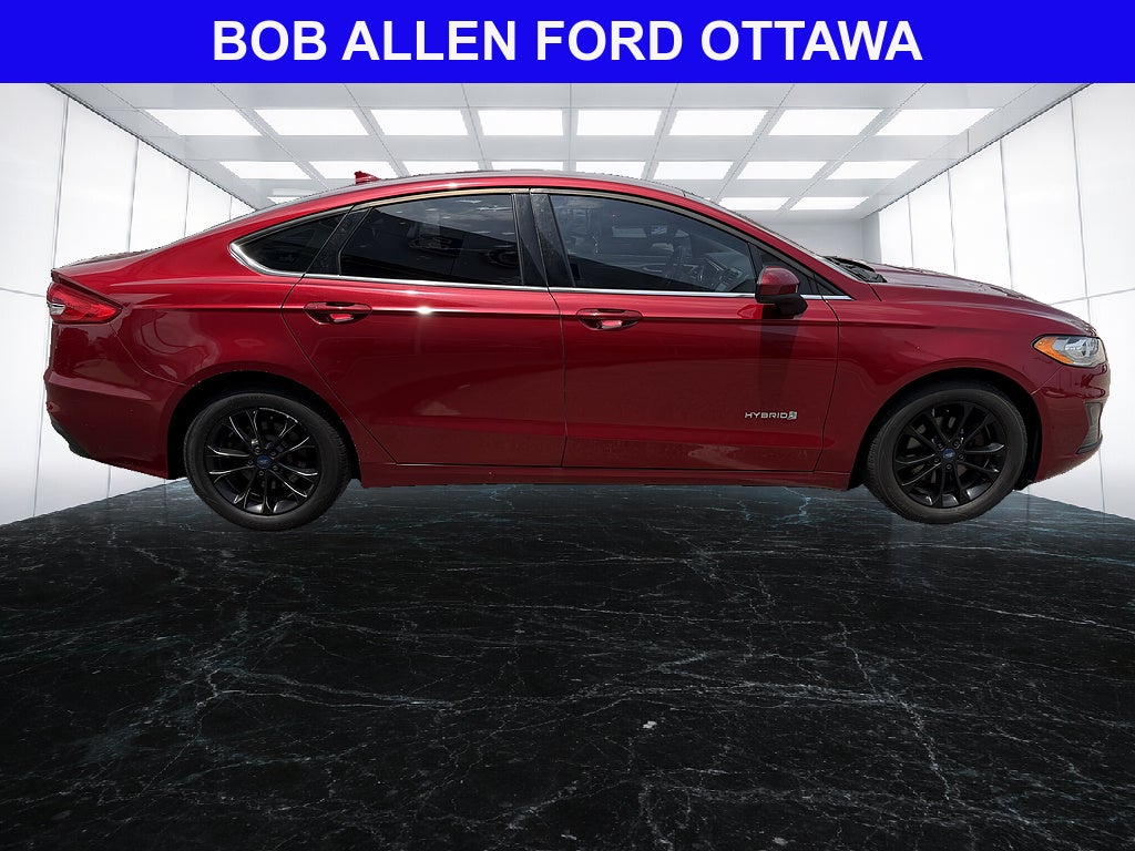 2019 Ford Fusion Hybrid SE