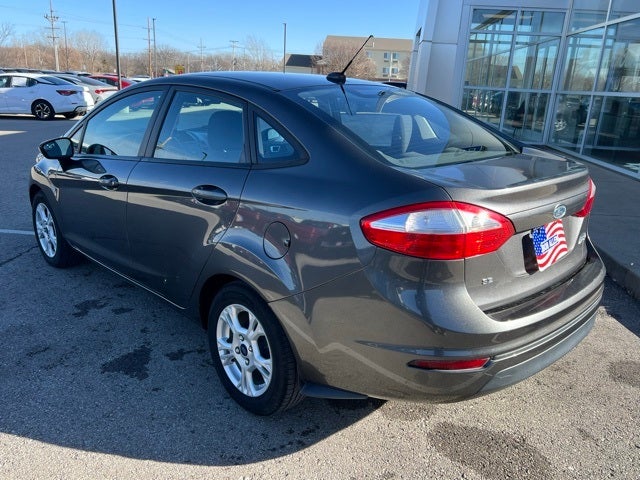 2015 Ford Fiesta SE