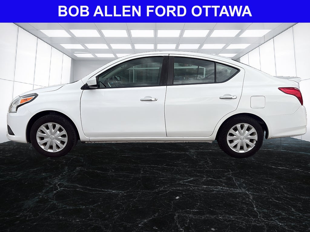 2019 Nissan Versa Sedan SV
