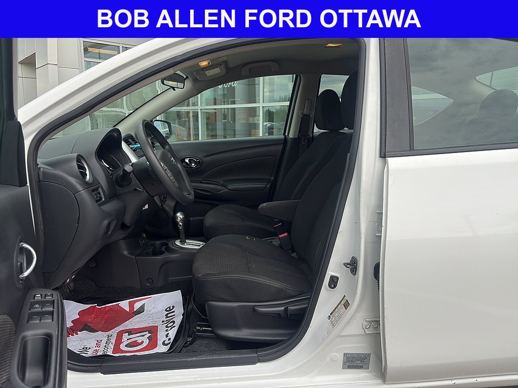 2019 Nissan Versa Sedan SV