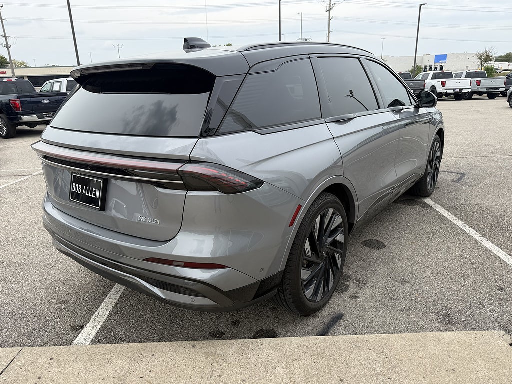 2024 Lincoln Nautilus Reserve