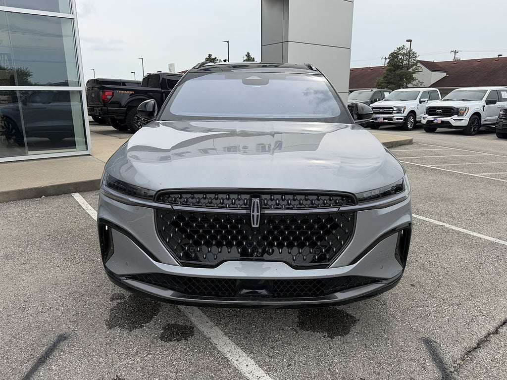 2024 Lincoln Nautilus Reserve
