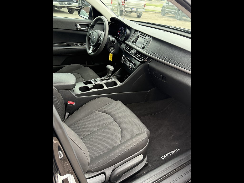 2017 Kia Optima LX