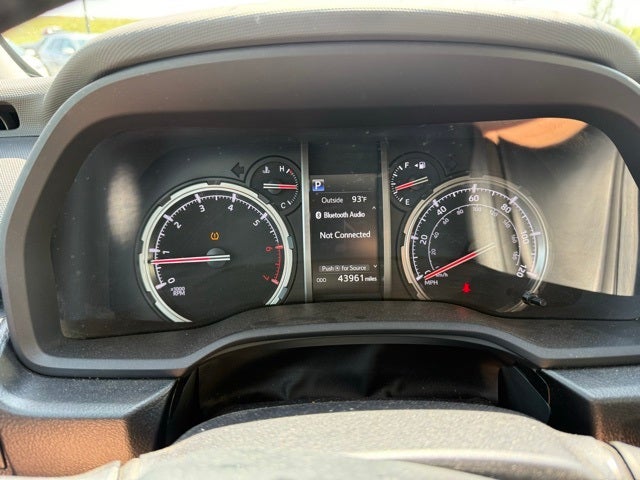 2024 Toyota 4Runner TRD Off-Road