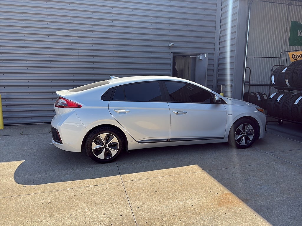2019 Hyundai Ioniq Electric Base