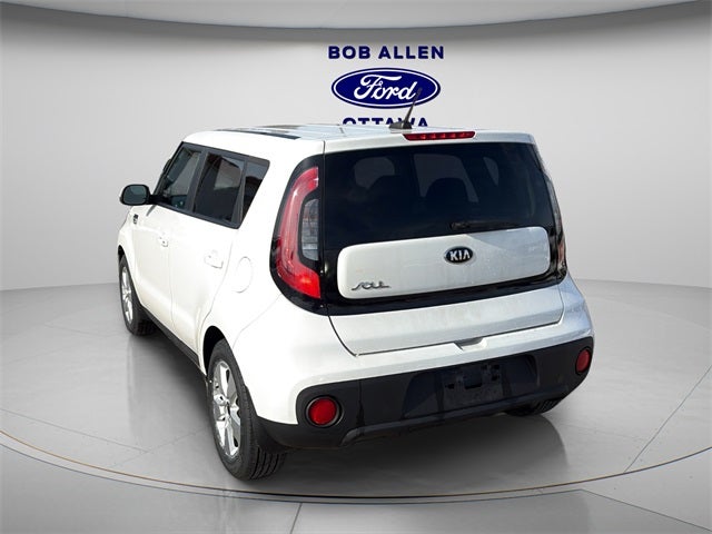 2018 Kia Soul Base