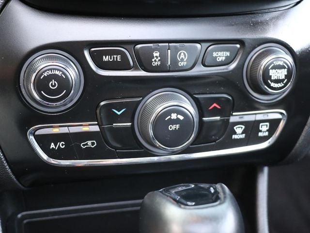 2021 Jeep Cherokee Latitude Plus