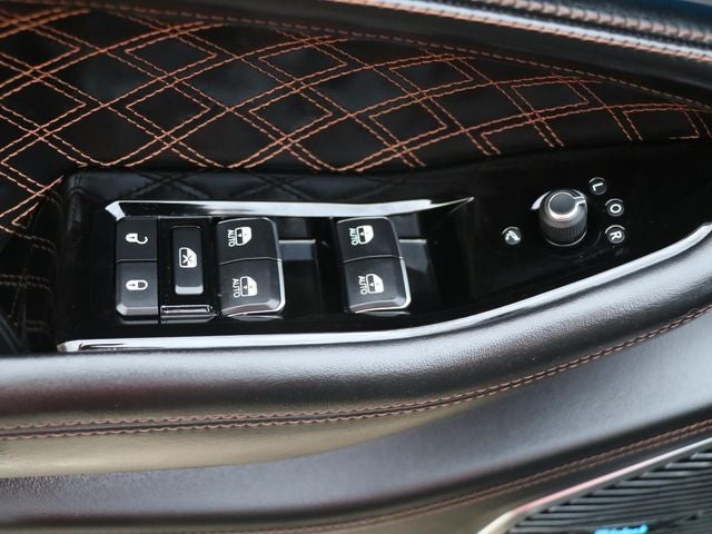 2022 Jeep Grand Cherokee Summit Reserve