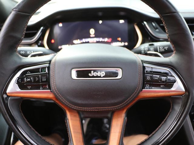 2022 Jeep Grand Cherokee Summit Reserve