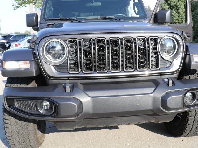 2025 Jeep Gladiator Nighthawk