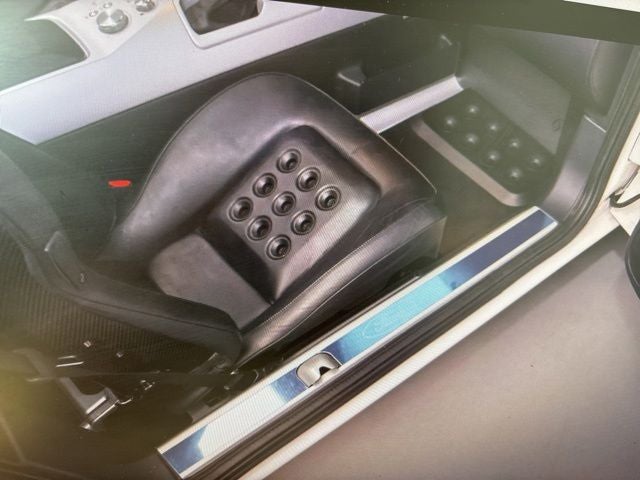 2005 Ford GT Base