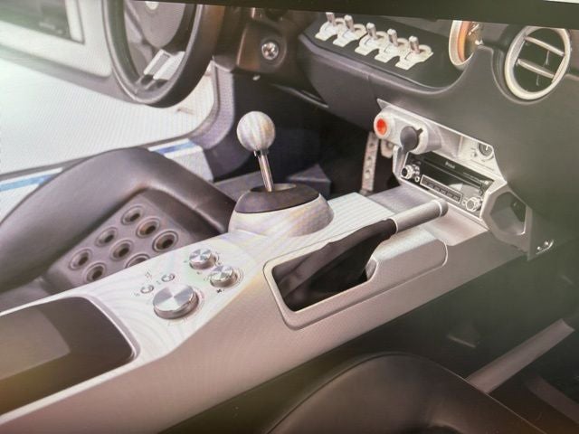 2005 Ford GT Base