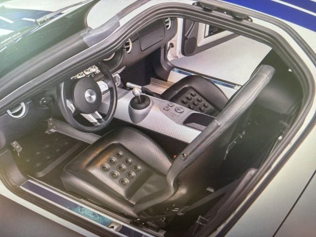 2005 Ford GT Base
