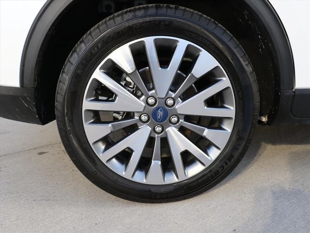 2020 Ford Escape Titanium Hybrid