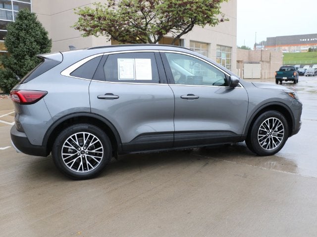 2024 Ford Escape Plug-In Hybrid Base