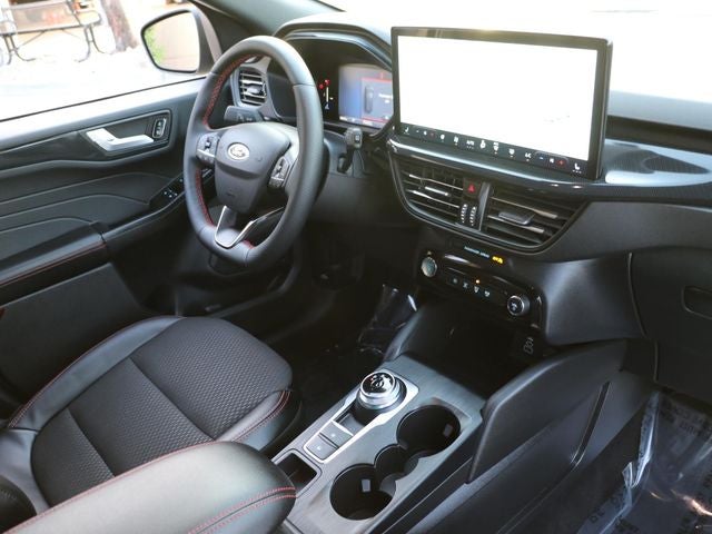 2025 Ford Escape Hybrid ST-Line