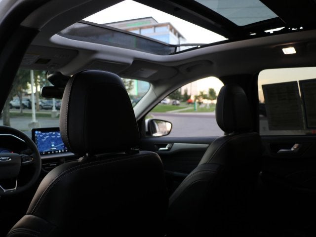 2025 Ford Escape Platinum