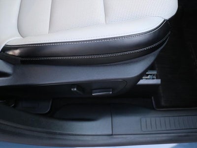 2025 Ford Escape Hybrid Platinum