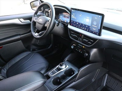 2025 Ford Escape Hybrid Platinum